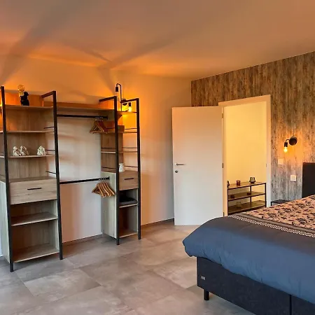 La Bouverie Tatil Evi Profondeville