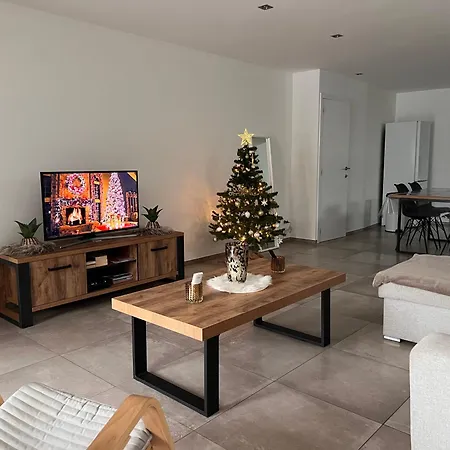 La Bouverie Tatil Evi *